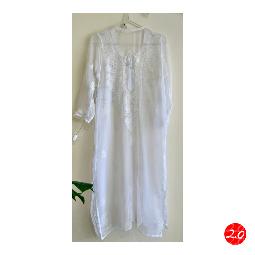 Lily white Chikankari Kurti