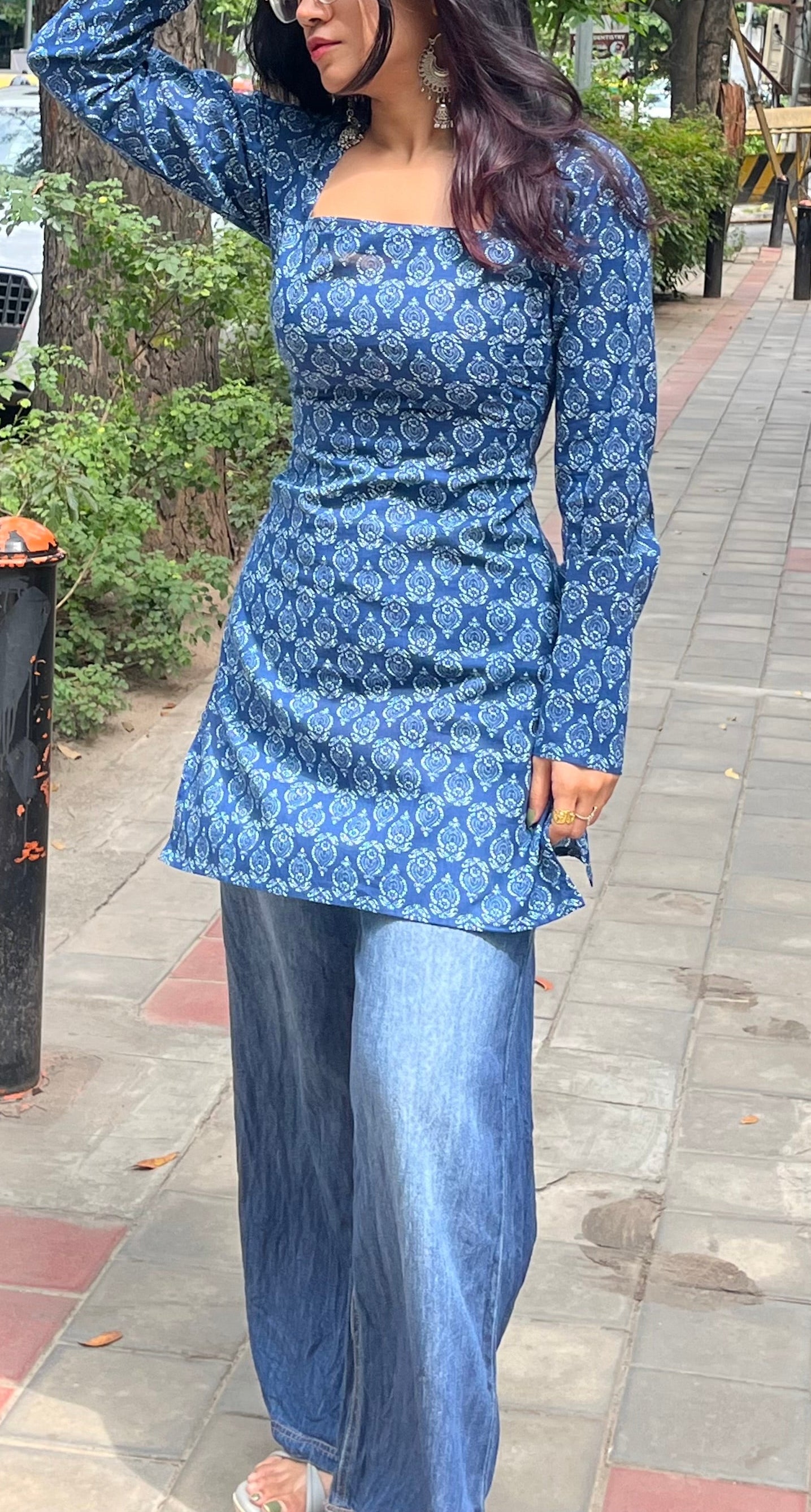 Midnight Jaal Dori Kurti
