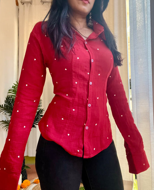 Red hearts sculpted shirt