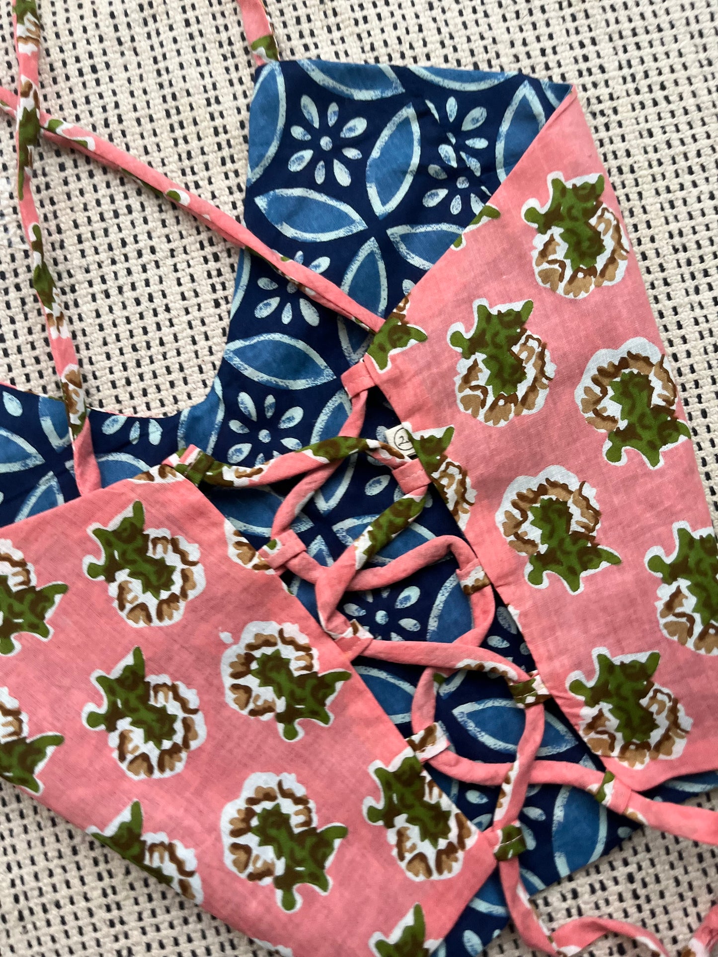 Botanic bloom Backless Crop Top