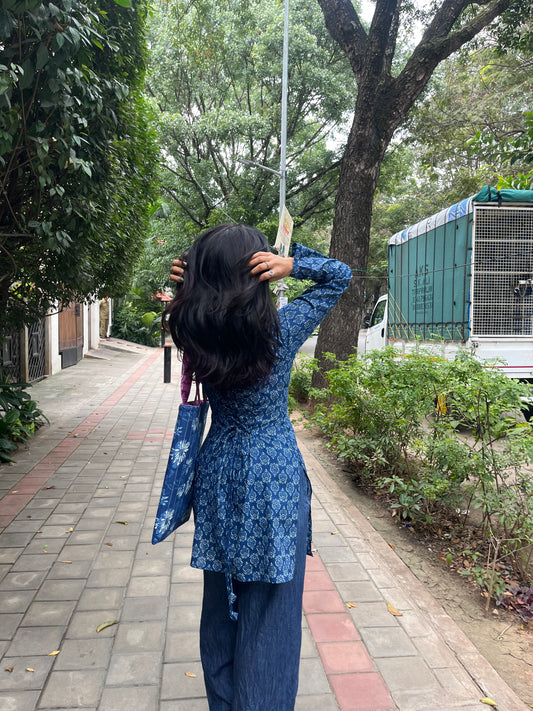 Midnight Jaal Dori Kurti