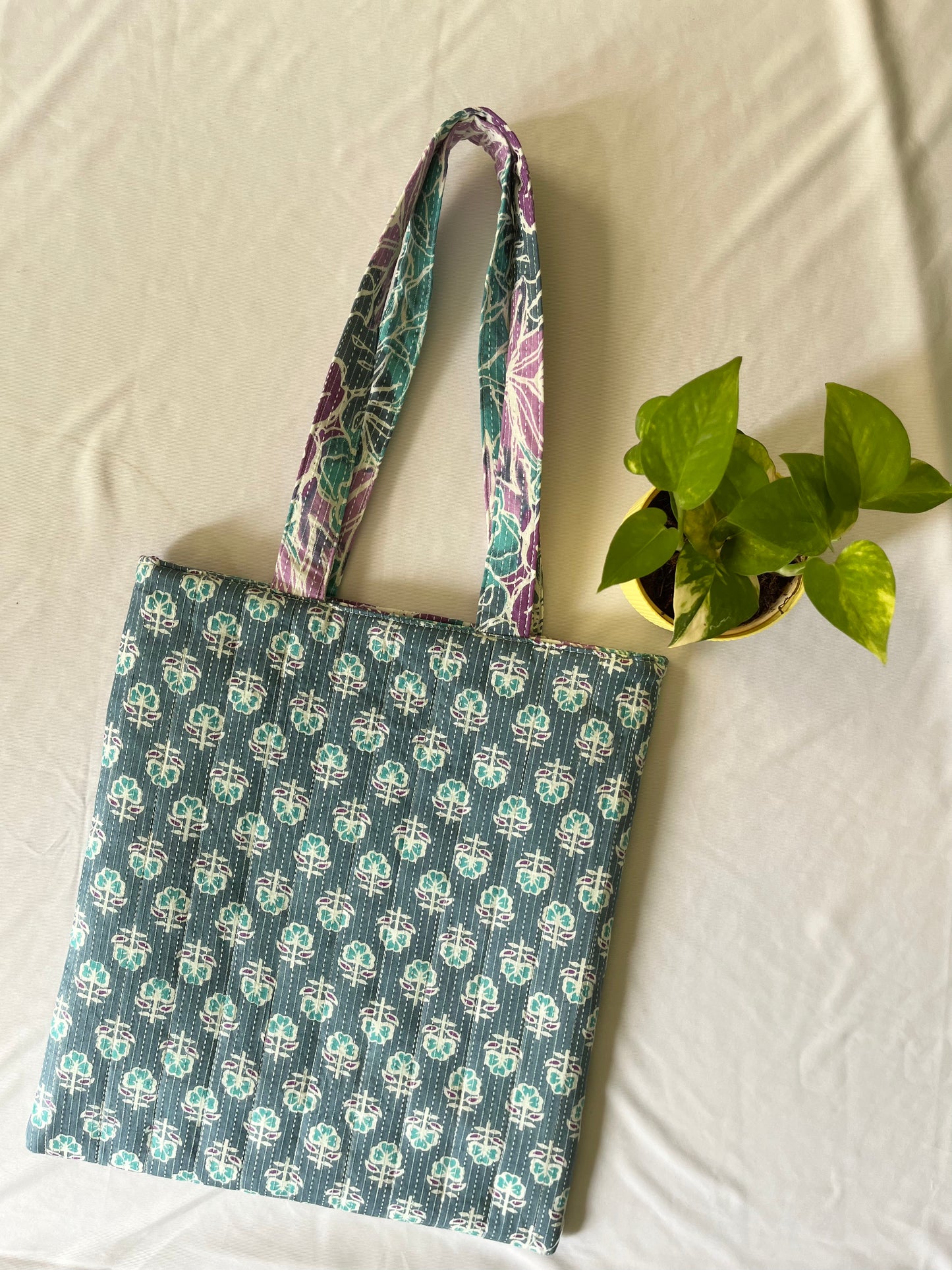 Seafoam Petals Reversible Tote bag