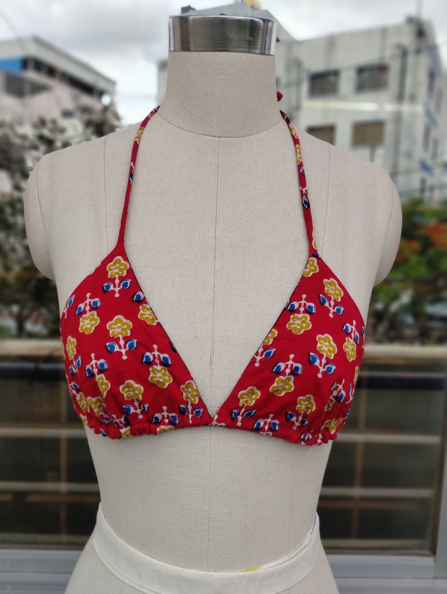Hot Bloom combo: Crop shirt + Reversible Bikini Top