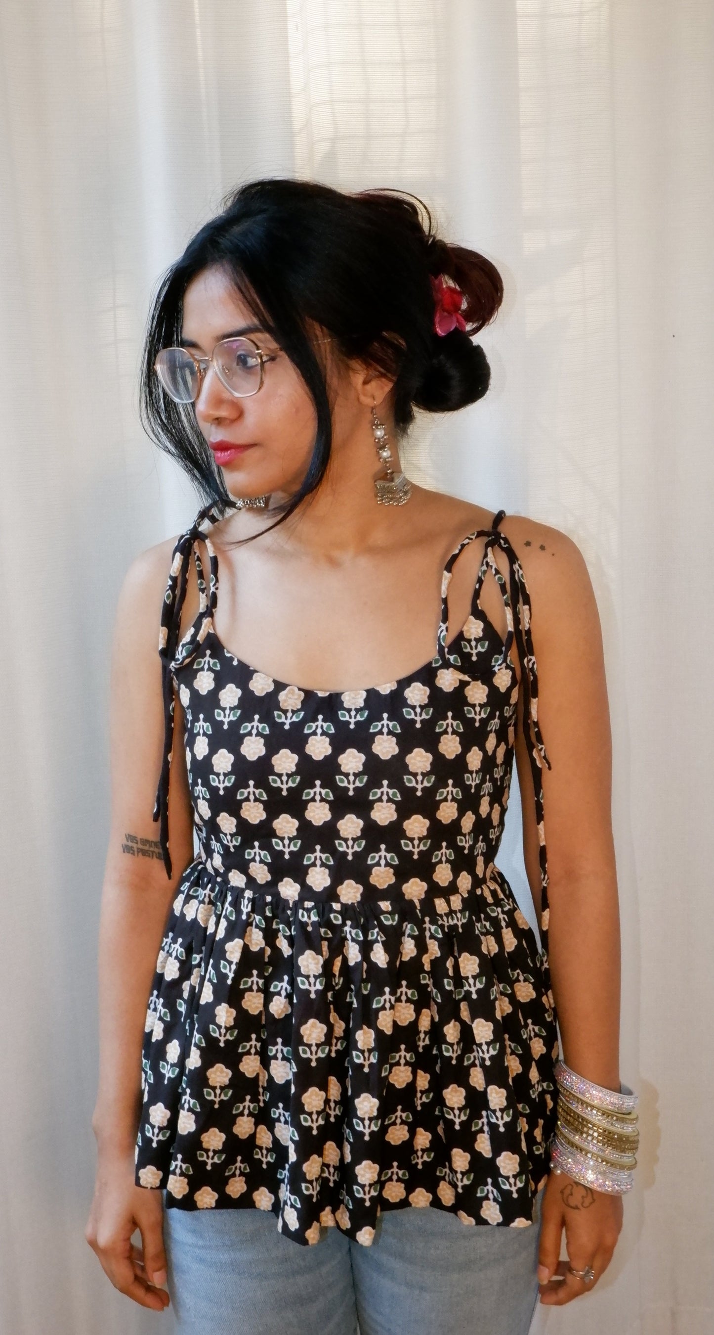 Black&purple Reversible Ruffle top