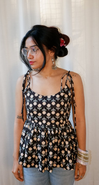 Black&purple Reversible Ruffle top