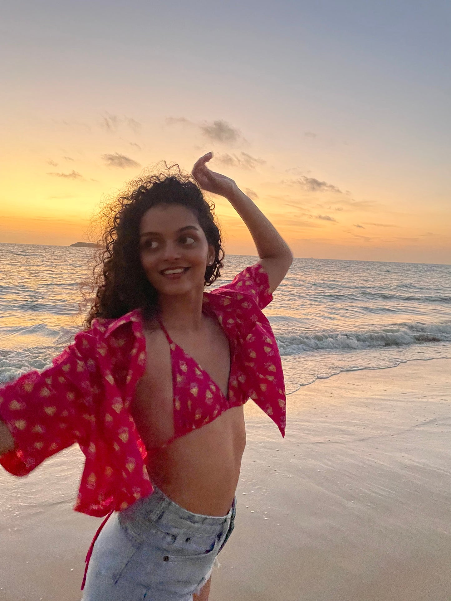 Pink combo: Crop shirt + Reversible Bikini Top