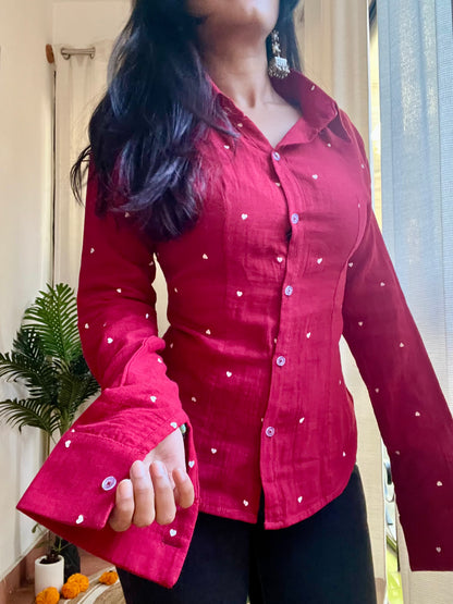 Red hearts sculpted shirt