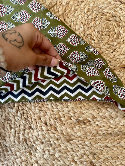 Botanical code Reversible Bandana