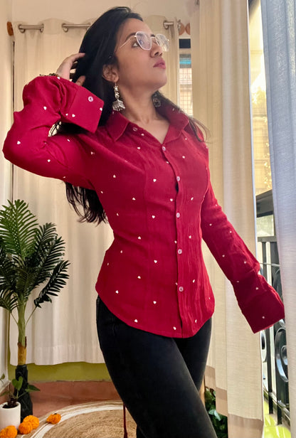 Red hearts sculpted shirt