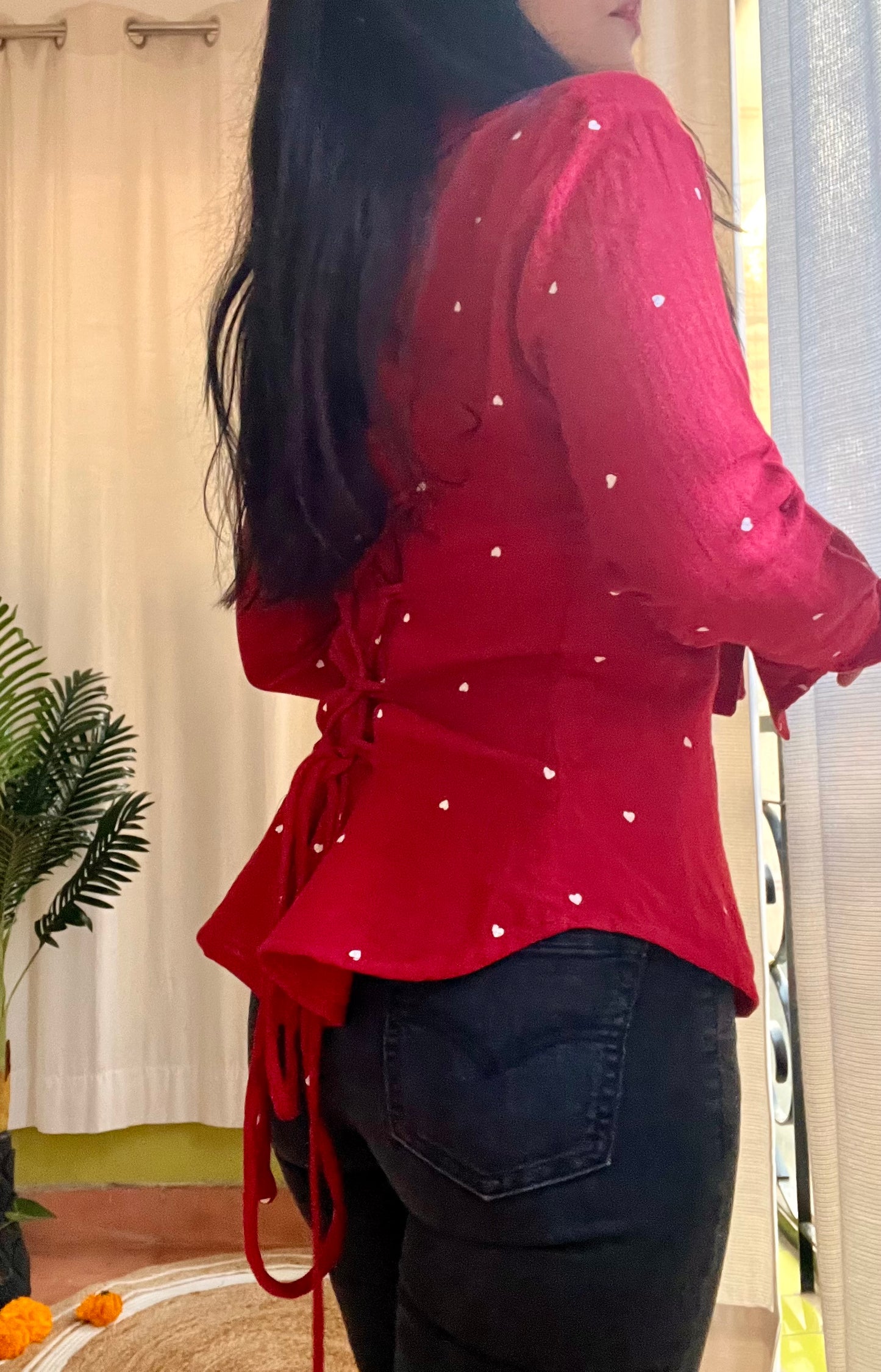 Red hearts sculpted shirt