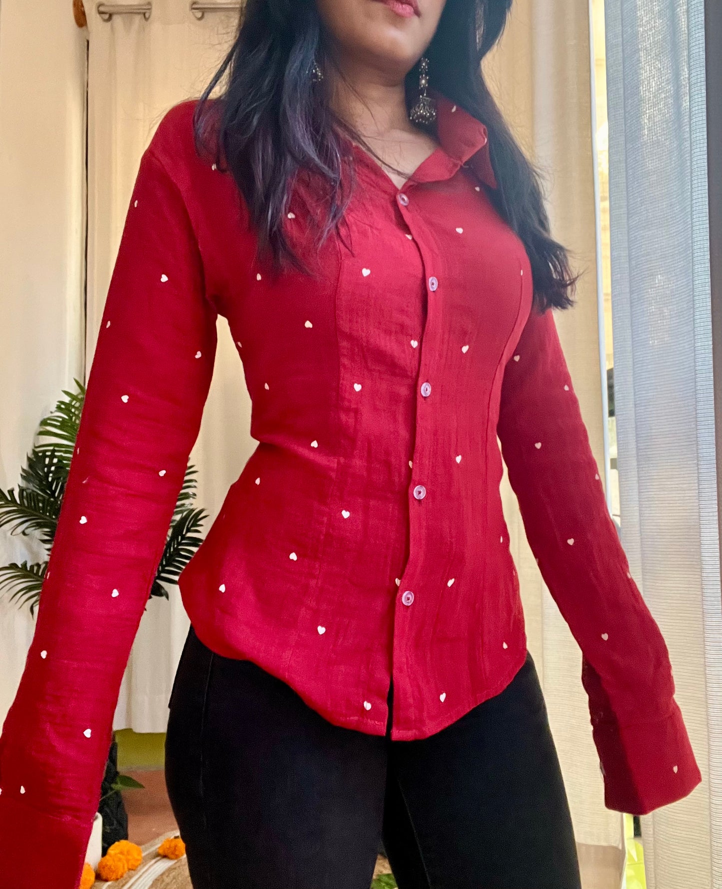 Red hearts sculpted shirt