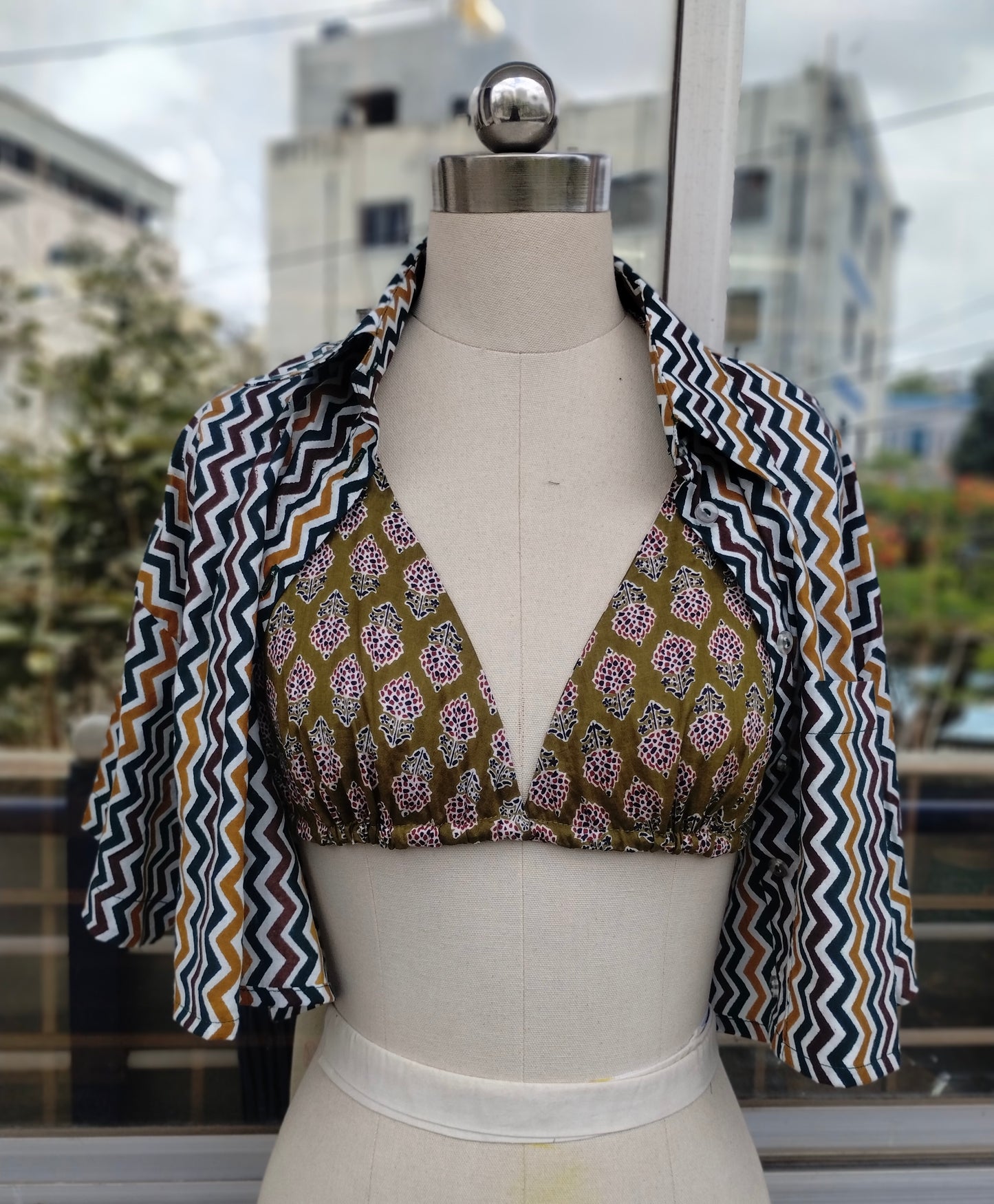 Botanic code combo: Crop shirt + Reversible Bikini Top