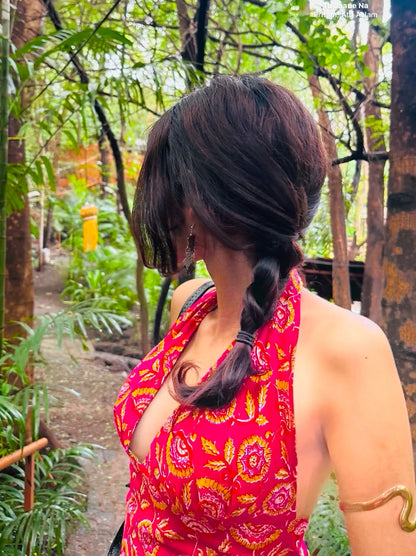 Rose After Dark GEET Halter Top